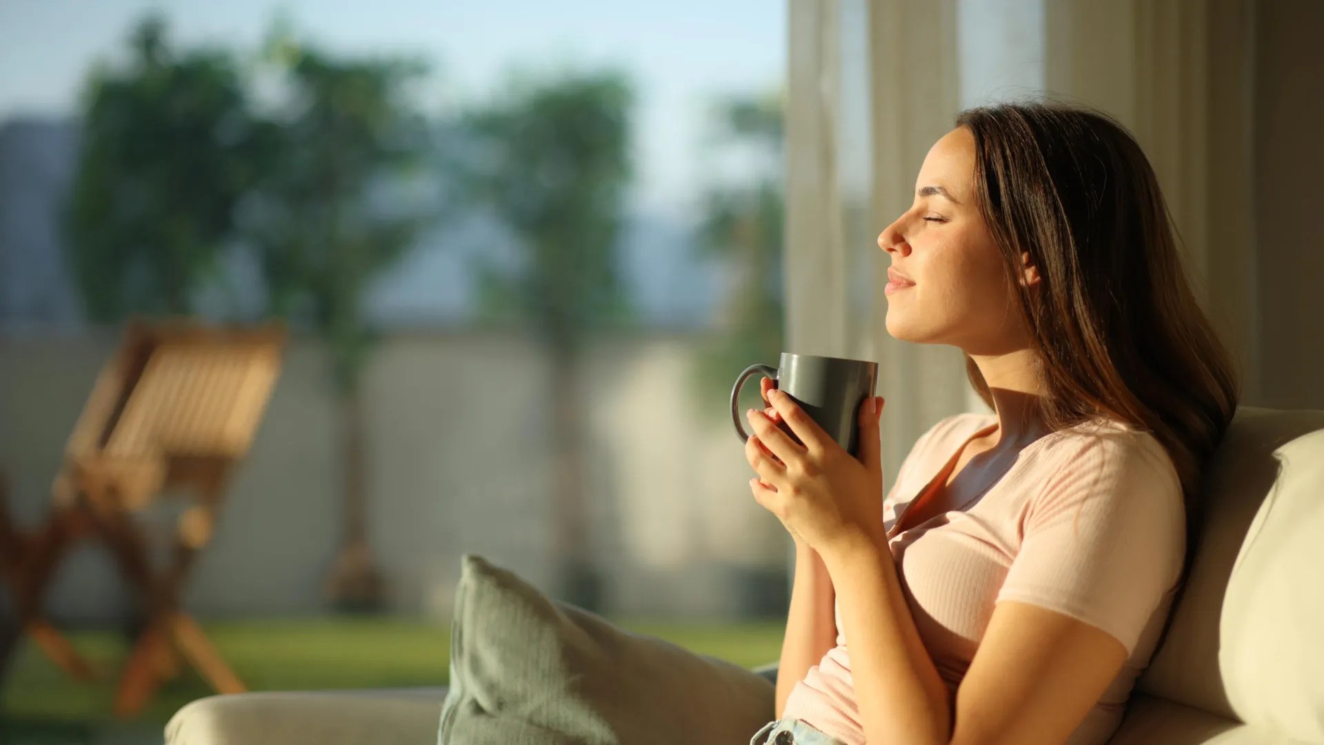 How coffee changes the gut and mood